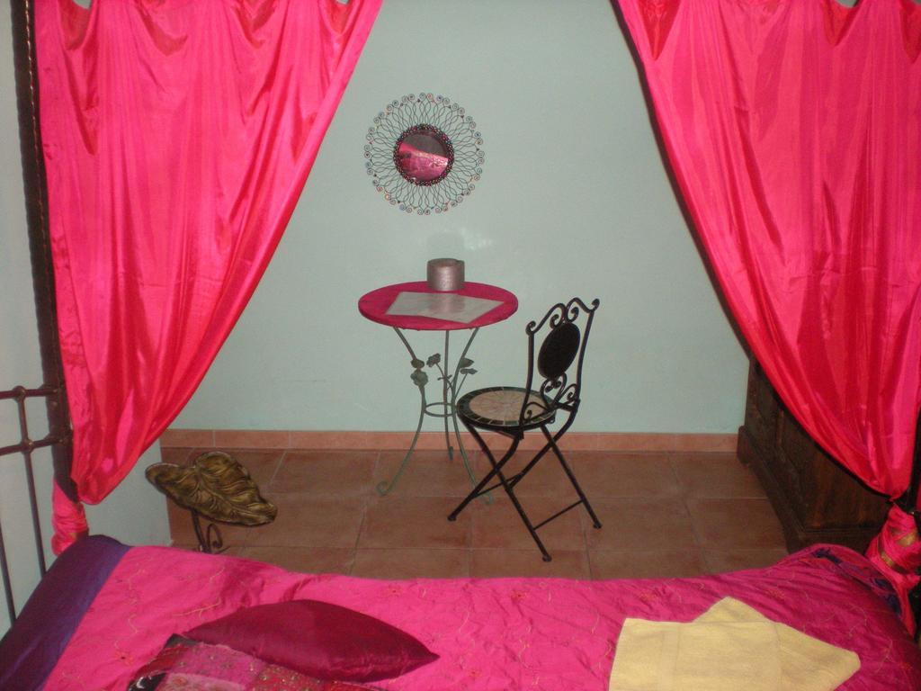 Shiva Couette-café 2*